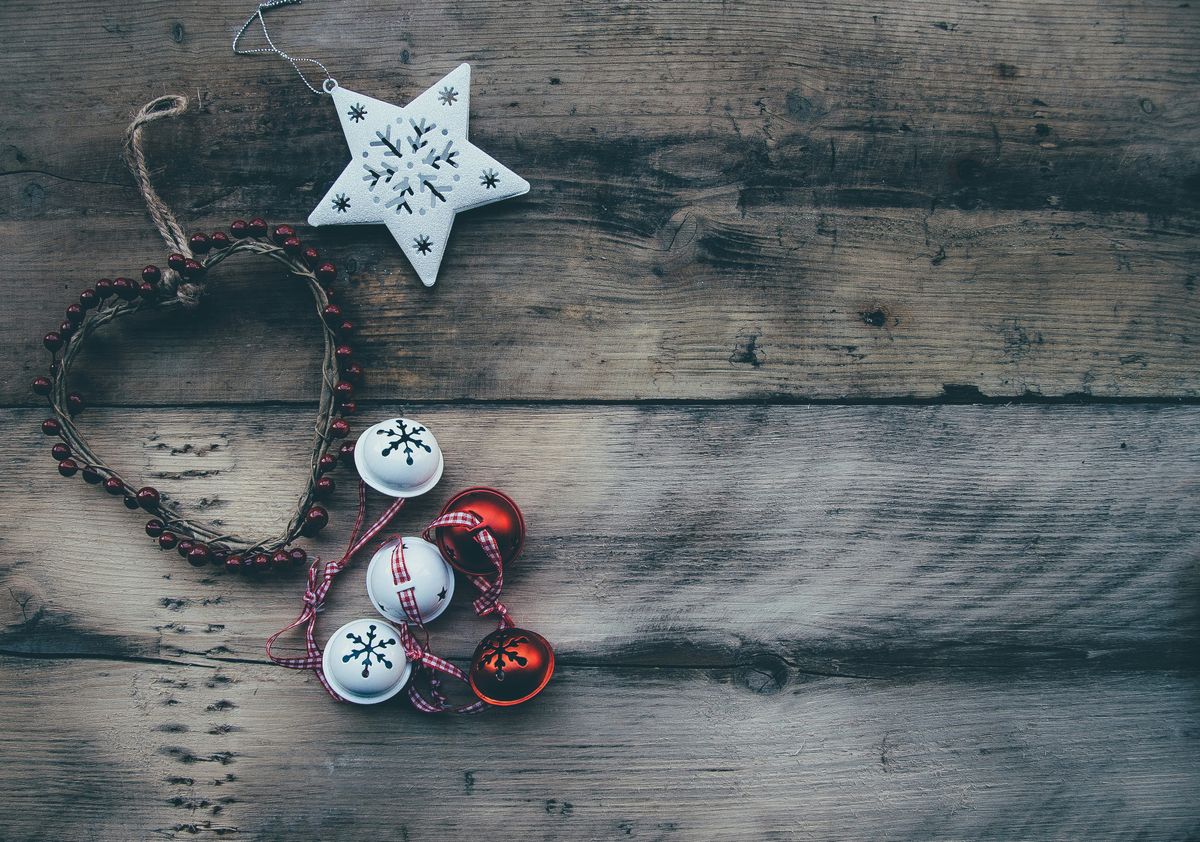 Sozialer Adventskalender in der Grundschule: Gemeinsam Gutes tun